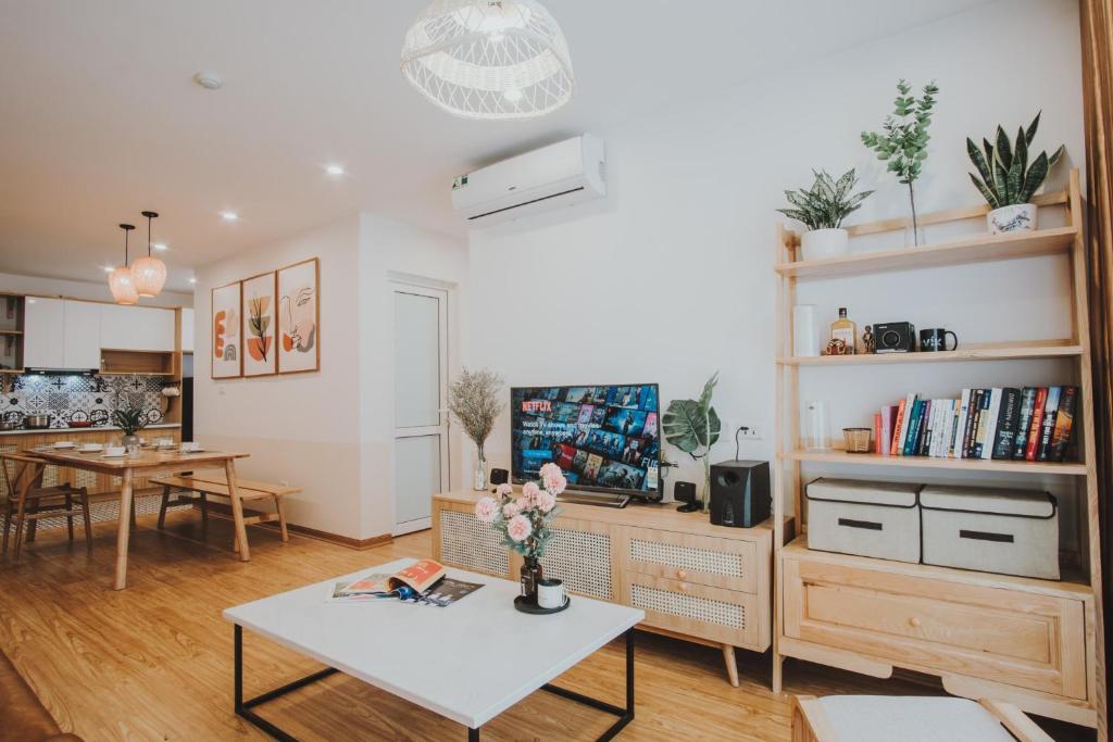 BunHomestay ☆ SEA-View BEDROOM 3BR/apt☆Netflix+Pool☆Near Harbour – Ha Long Bay