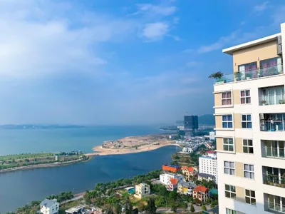 BunHomestay ☆ SEA-View BEDROOM 3BR/apt☆Netflix+Pool☆Near Harbour – Foto 6